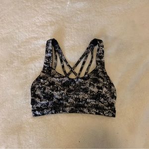 Lululemon Free to be Serene C/D Bra